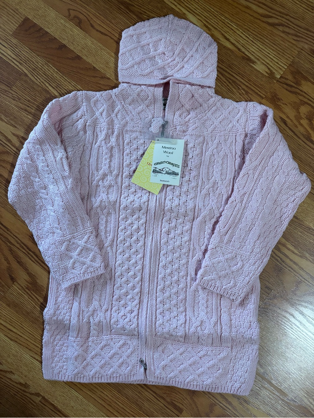Aran Crafts Ireland Merino Wool Zip Hooded Sweater. Color Pink,  SIze M. NWT
